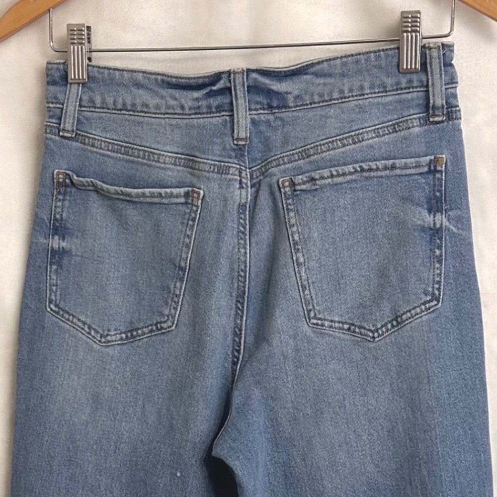 SO High-Rise Baggy Dad Jeans Womens 9 29W Medium Wash Distressed Shredded Blue - Picture 5 of 9
